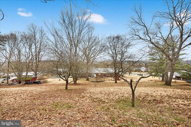 145 GERALD AVE, Orwigsburg, PA 17961