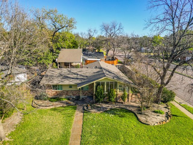 9759 Shoreview Road, Dallas, TX 75238