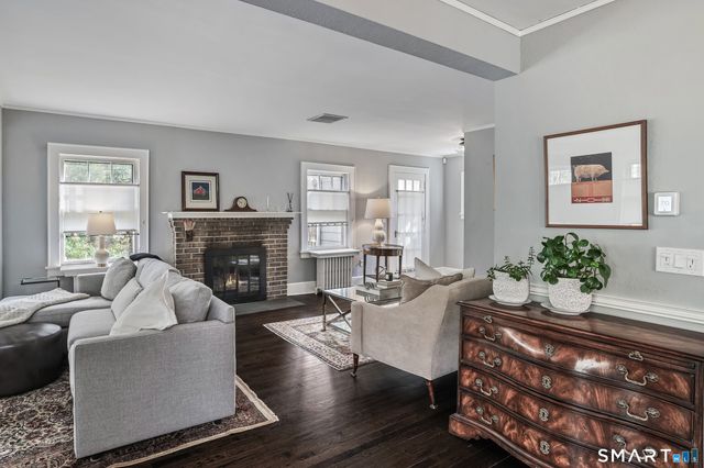 401 Jelliff Mill Road, New Canaan, CT 06840