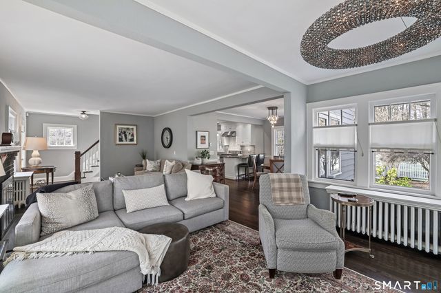 401 Jelliff Mill Road, New Canaan, CT 06840