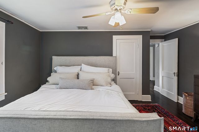 401 Jelliff Mill Road, New Canaan, CT 06840