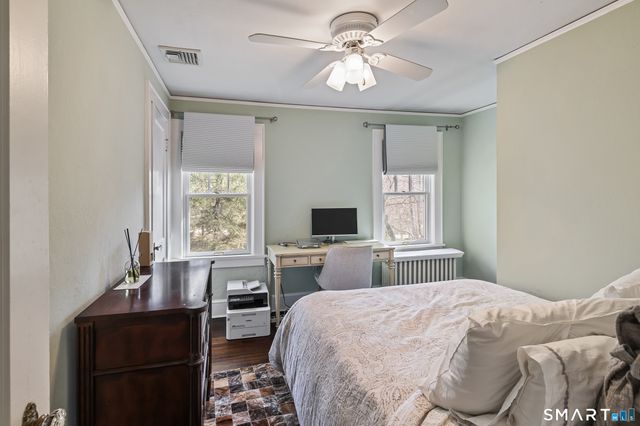 401 Jelliff Mill Road, New Canaan, CT 06840