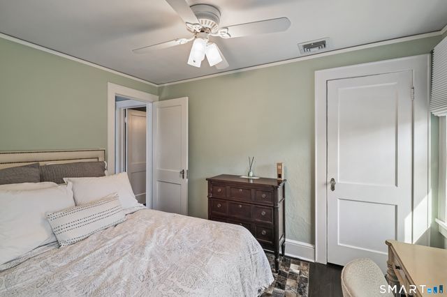 401 Jelliff Mill Road, New Canaan, CT 06840