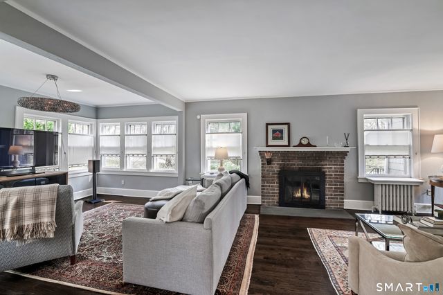 401 Jelliff Mill Road, New Canaan, CT 06840