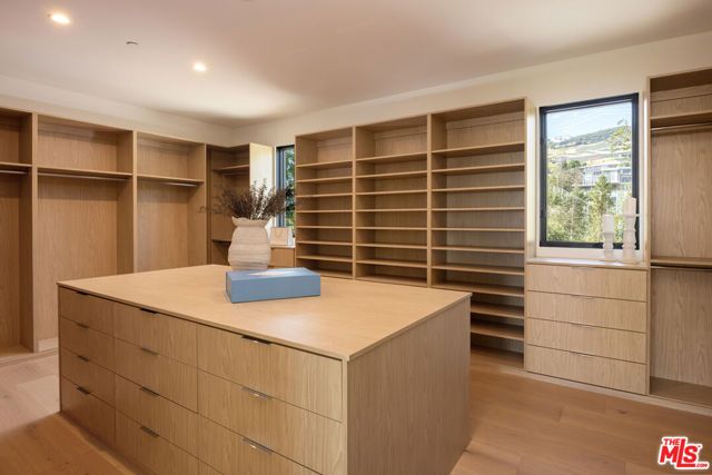 29924 Harvester Road, Malibu, CA 90265