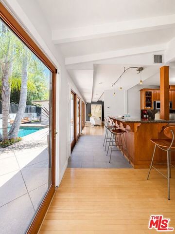 4858 Topeka Drive, Tarzana, CA 91356