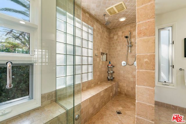4858 Topeka Drive, Tarzana, CA 91356