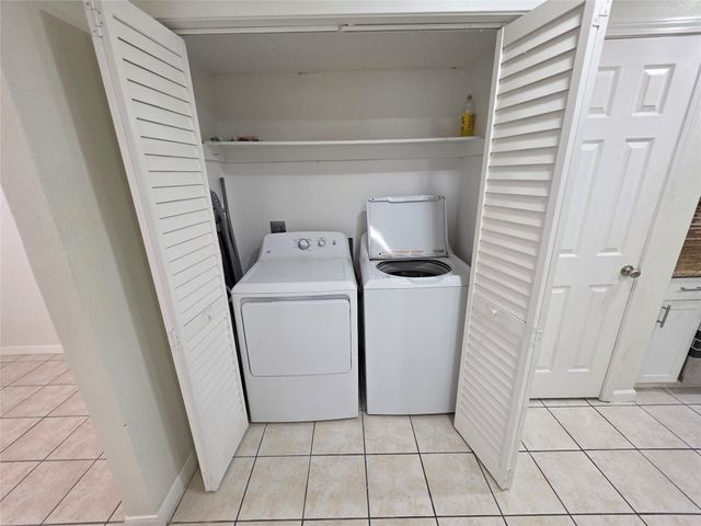 2114 Greenbriar Colony Drive, Houston, TX 77032