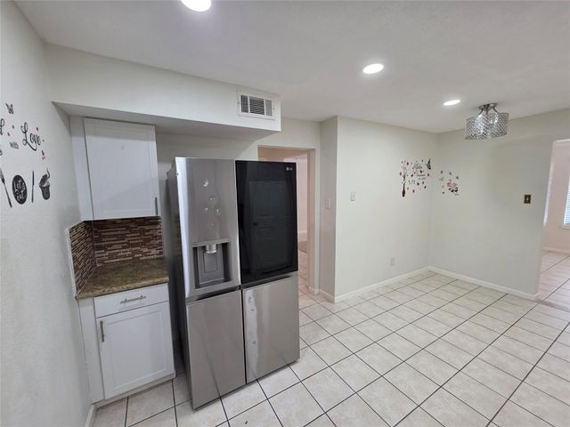 2114 Greenbriar Colony Drive, Houston, TX 77032