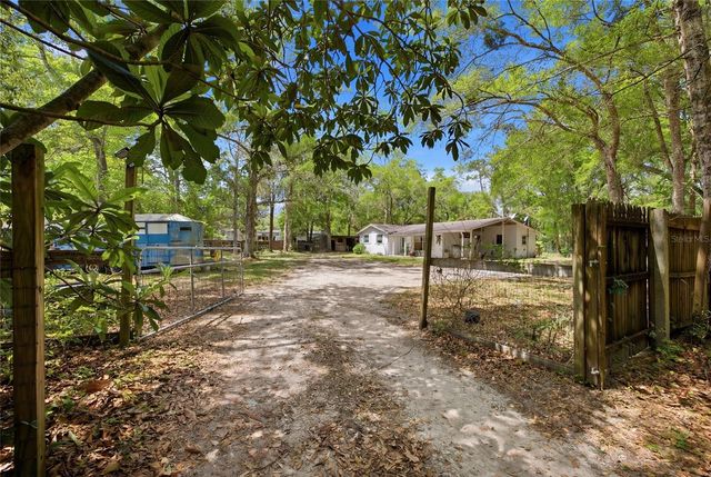 1002 W JEFFERSON STREET, Brooksville, FL 34601
