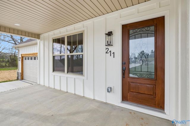 211 Majestic View Drive, Decherd, TN 37324