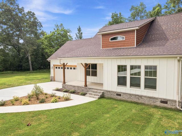 211 Majestic View Drive, Decherd, TN 37324