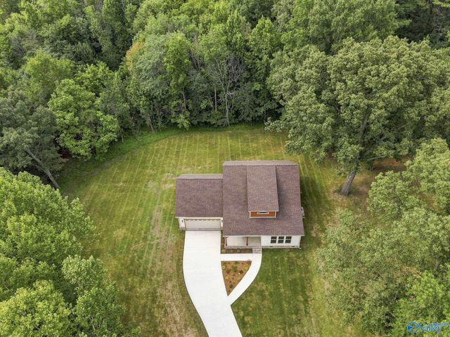 211 Majestic View Drive, Decherd, TN 37324