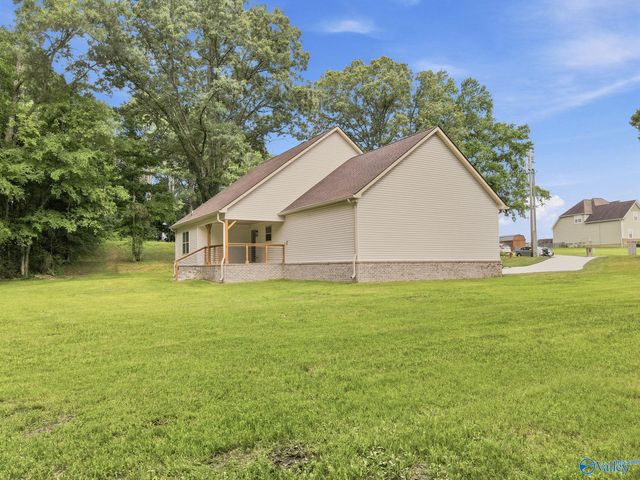 211 Majestic View Drive, Decherd, TN 37324