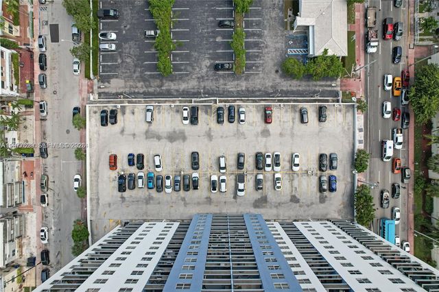 401 69th St PH109, Miami Beach, FL 33141