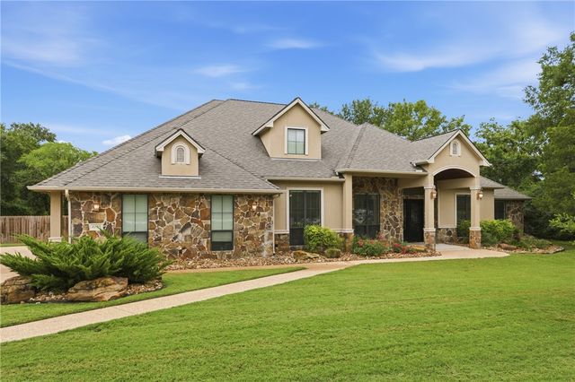 4755 Johnson Creek Loop, College Station, TX 77845