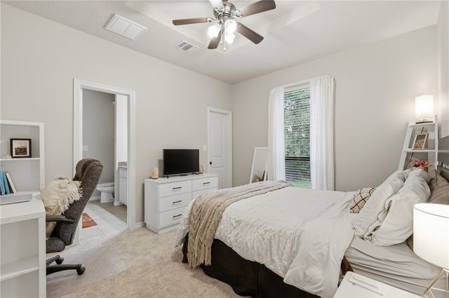 4755 Johnson Creek Loop, College Station, TX 77845