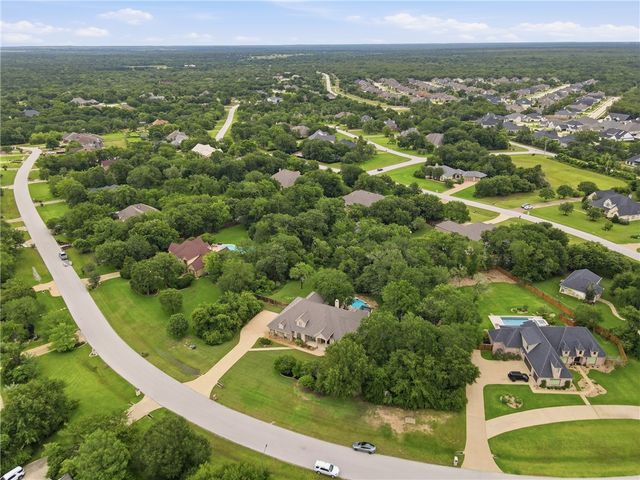 4755 Johnson Creek Loop, College Station, TX 77845