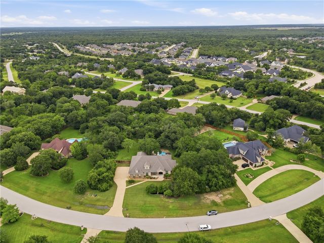 4755 Johnson Creek Loop, College Station, TX 77845