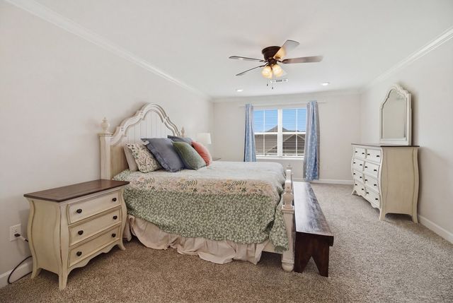 572 Golden Oaks Circle, Dothan, AL 36301