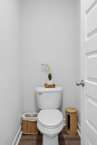 572 Golden Oaks Circle, Dothan, AL 36301