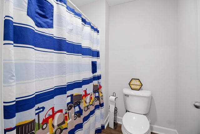 572 Golden Oaks Circle, Dothan, AL 36301