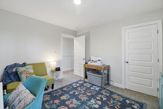 572 Golden Oaks Circle, Dothan, AL 36301