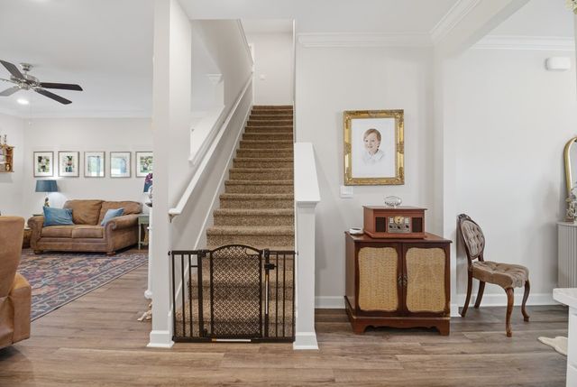 572 Golden Oaks Circle, Dothan, AL 36301