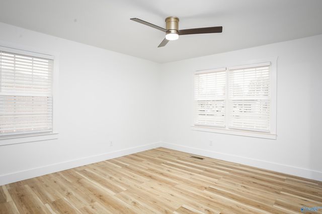 1005 Davison Avenue, Muscle Shoals, AL 35661