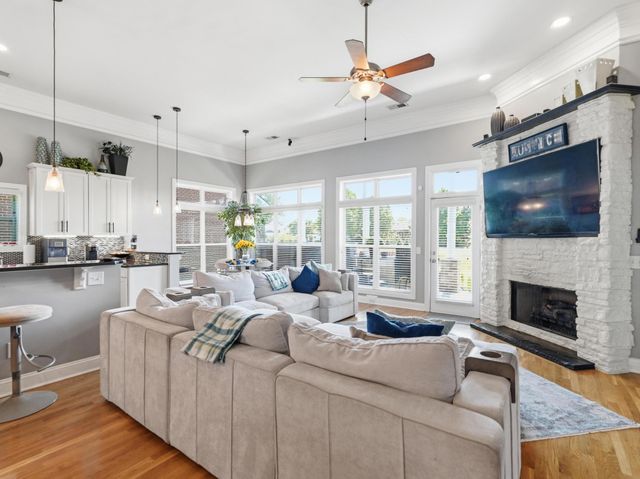 1145 Isaac Franklin Dr, Gallatin, TN 37066