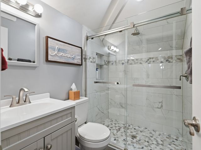 1145 Isaac Franklin Dr, Gallatin, TN 37066