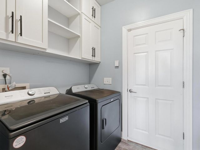 1145 Isaac Franklin Dr, Gallatin, TN 37066