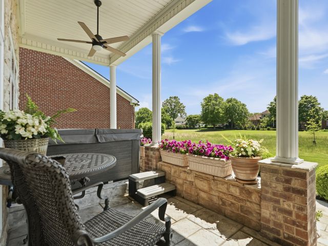 1145 Isaac Franklin Dr, Gallatin, TN 37066