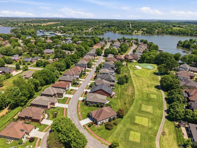 1145 Isaac Franklin Dr, Gallatin, TN 37066