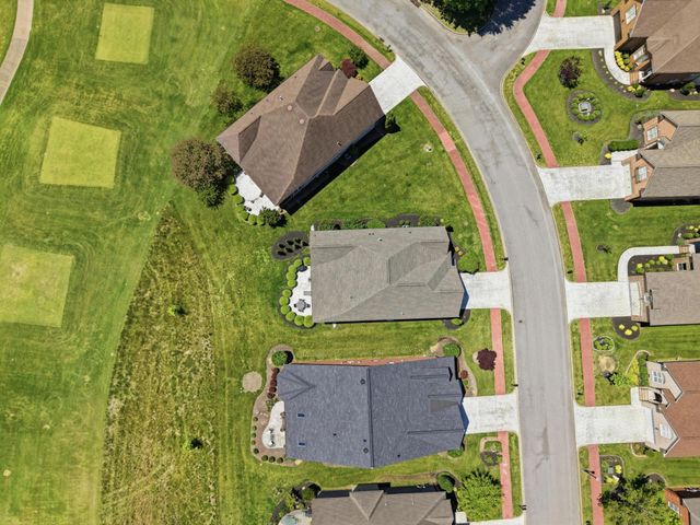 1145 Isaac Franklin Dr, Gallatin, TN 37066