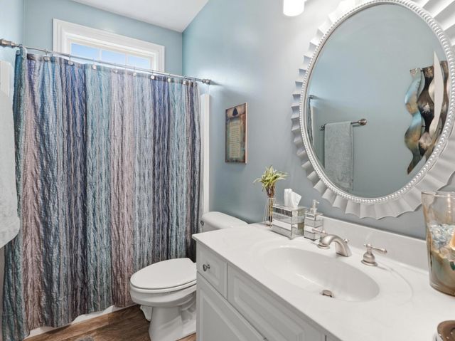 1145 Isaac Franklin Dr, Gallatin, TN 37066