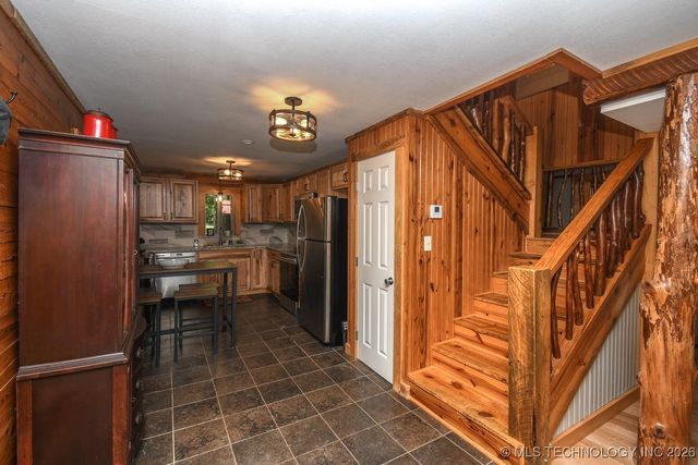 420 Deer Lake Drive, Kansas, OK 74347