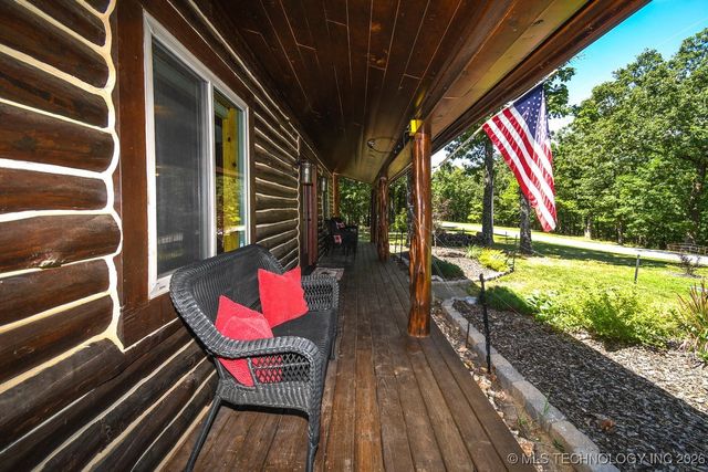 420 Deer Lake Drive, Kansas, OK 74347