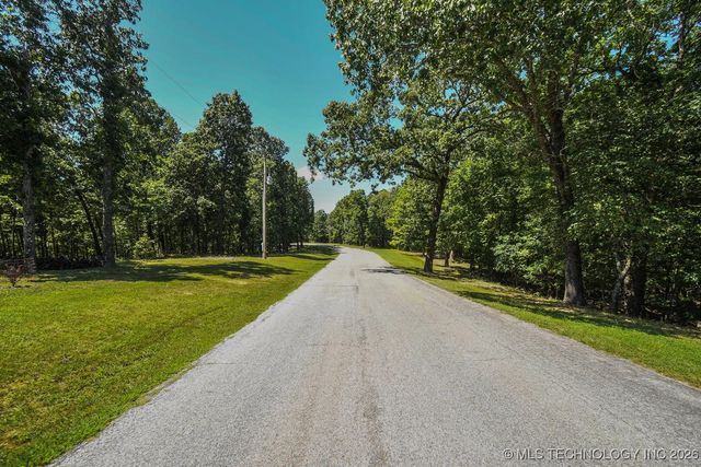 420 Deer Lake Drive, Kansas, OK 74347