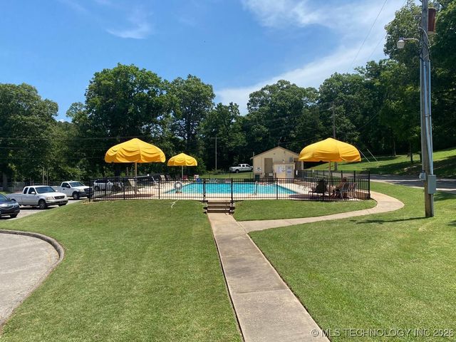 420 Deer Lake Drive, Kansas, OK 74347