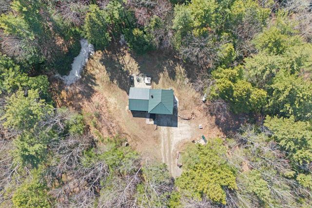 567 N Stark Highway, Weare, NH 03281