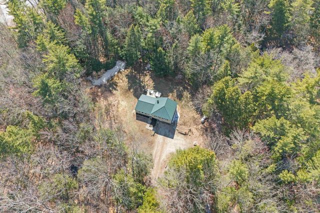 567 N Stark Highway, Weare, NH 03281