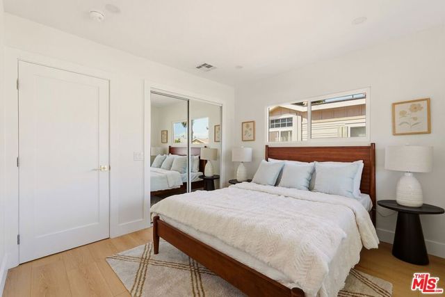 3667 Cimarron Street, Los Angeles, CA 90018
