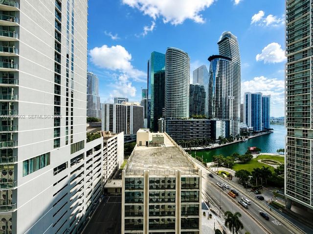 500 Brickell Avenue 1805, Miami, FL 33131