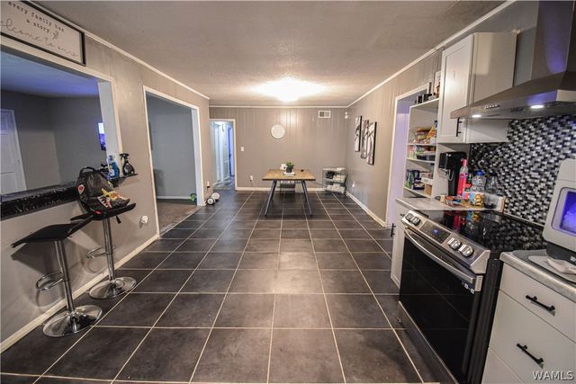 2700 Woodland Rd, Tuscaloosa, AL 35404