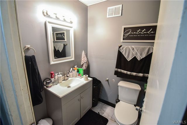 2700 Woodland Rd, Tuscaloosa, AL 35404