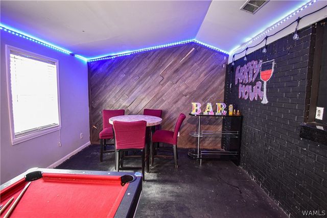 2700 Woodland Rd, Tuscaloosa, AL 35404