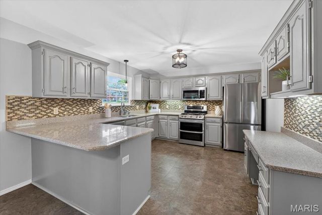 4133 Forder Valley Drive, St Louis, MO 63129