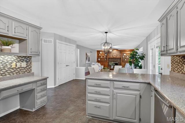 4133 Forder Valley Drive, St Louis, MO 63129