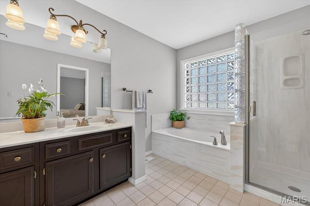 4133 Forder Valley Drive, St Louis, MO 63129